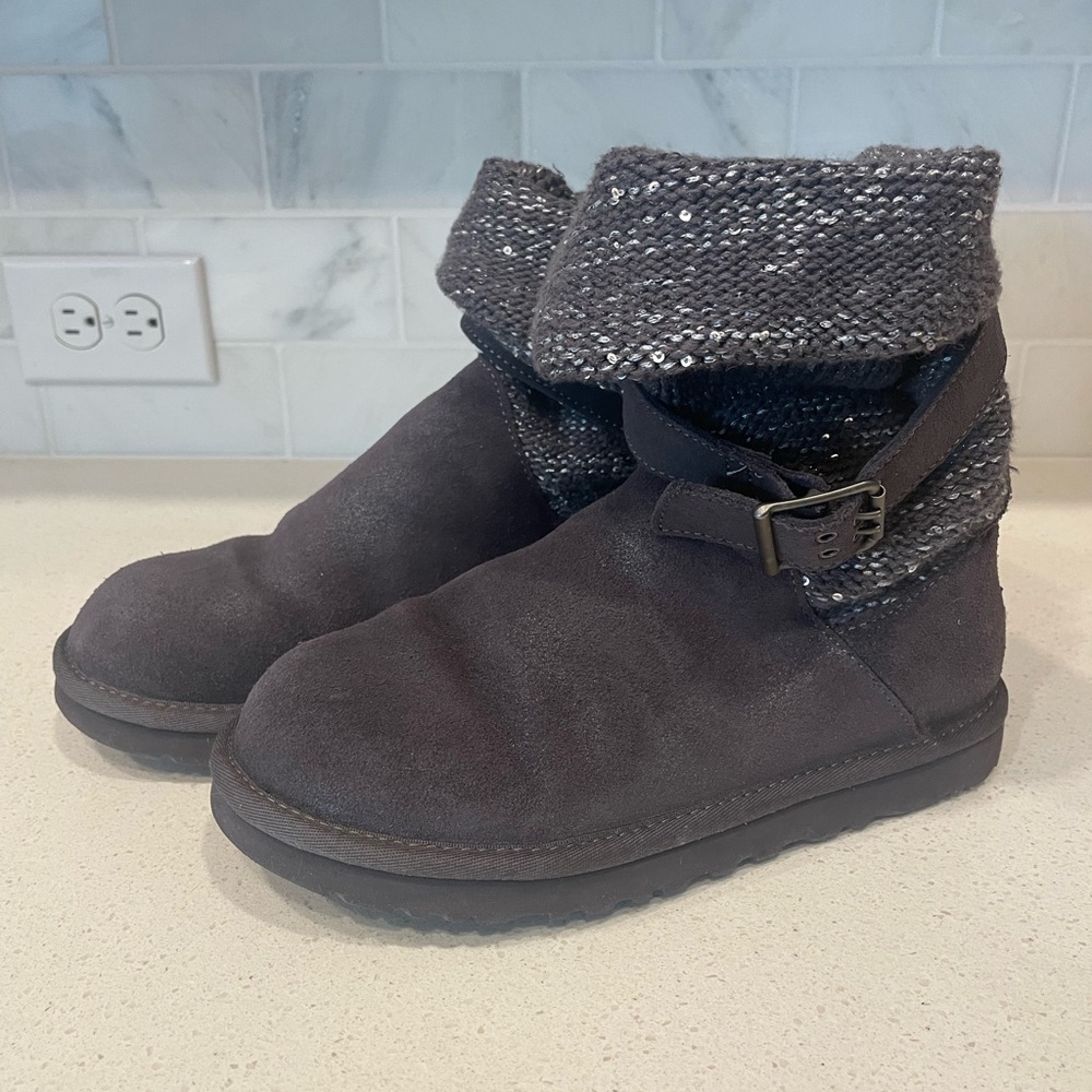 UGG Cambridge Metallic Suede grey boots size 7